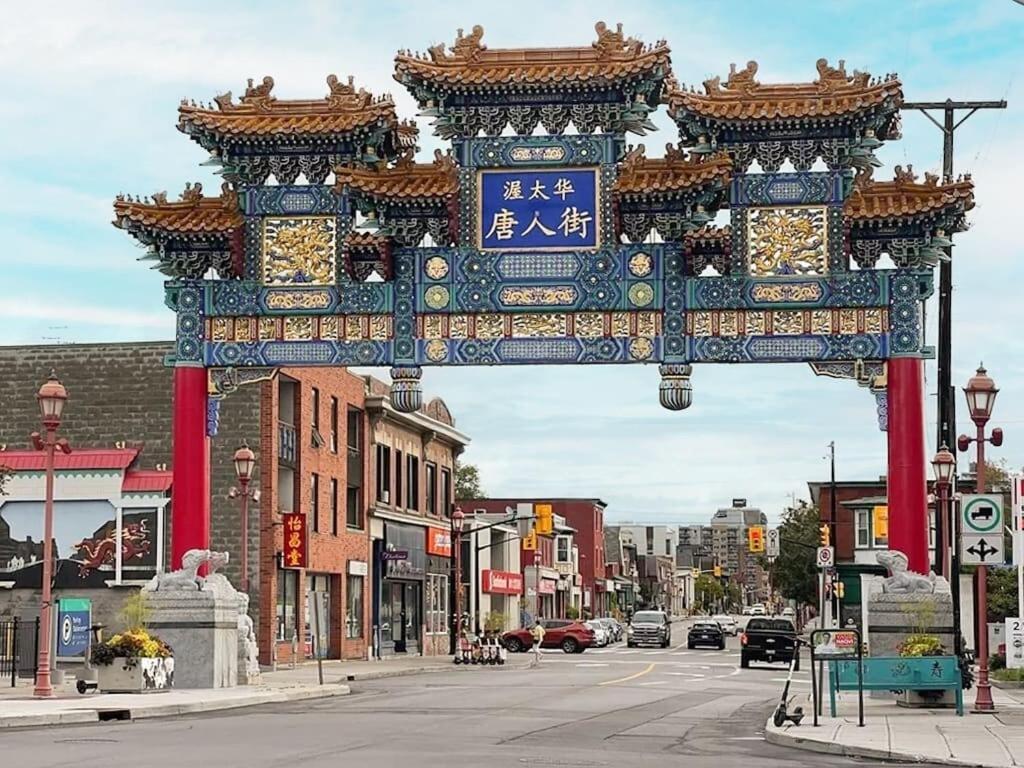 Modern 1Br Condo - Chinatown Near Little Italy Ottawa Kültér fotó